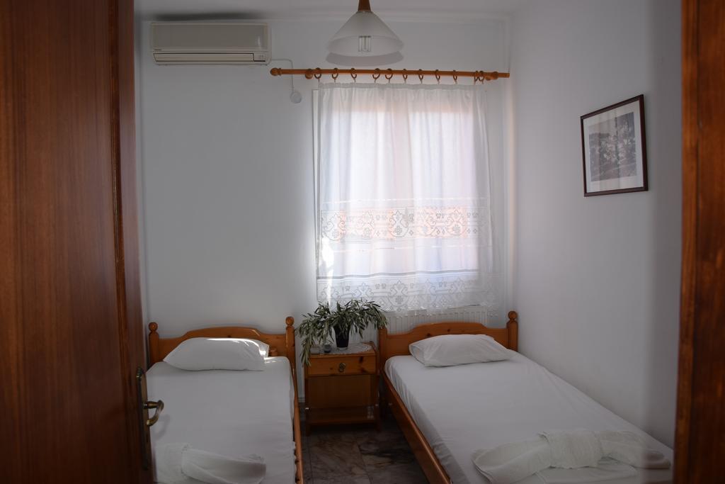 Dimitra'S Apartment Votsi  외부 사진